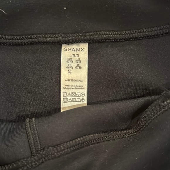 Black Two-Piece Suit - Picture 6 of 6